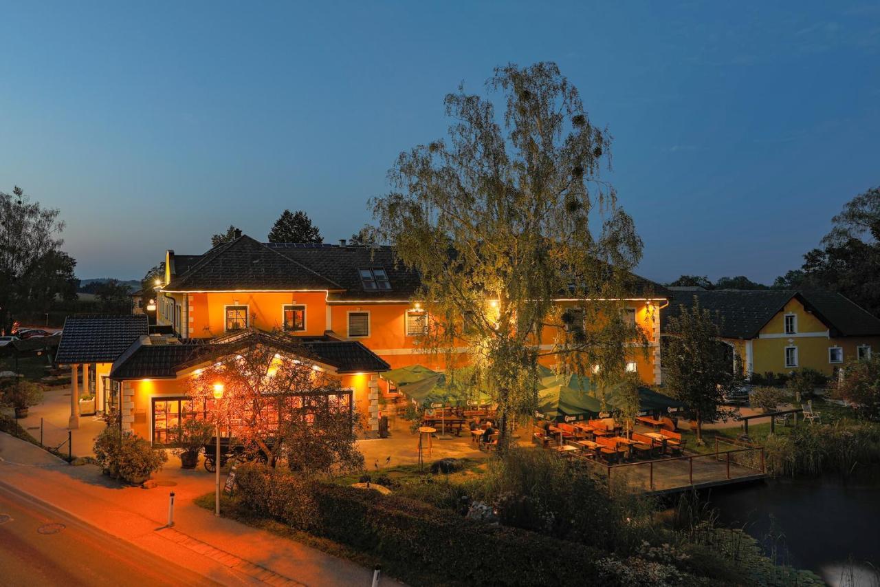 Perbersdorfer Heuriger Hotel Neuhofen an der Ybbs Luaran gambar