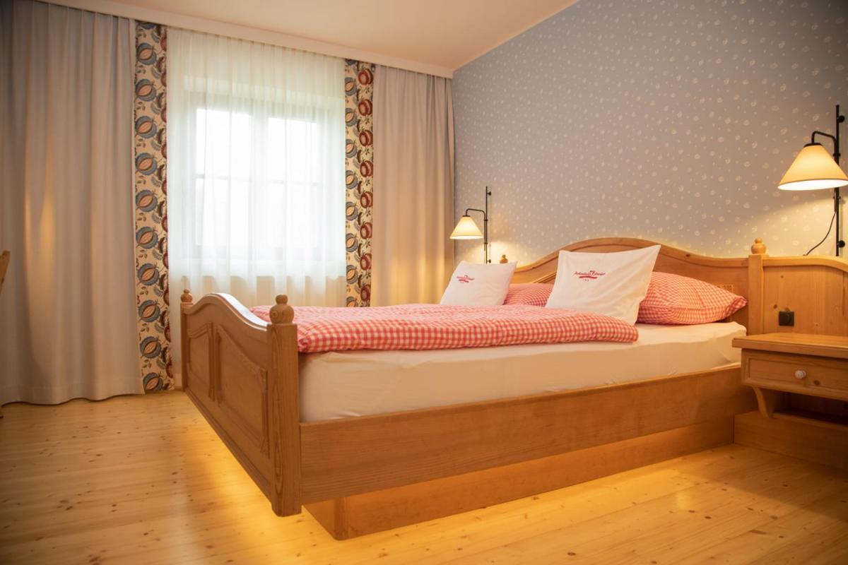 Perbersdorfer Heuriger Hotel Neuhofen an der Ybbs Luaran gambar