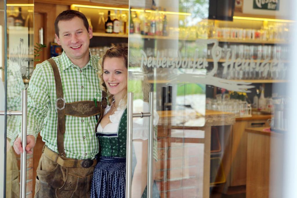 Perbersdorfer Heuriger Hotel Neuhofen an der Ybbs Luaran gambar